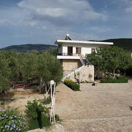 كساميل Garden Villa Lake Side & Glamping المظهر الخارجي الصورة