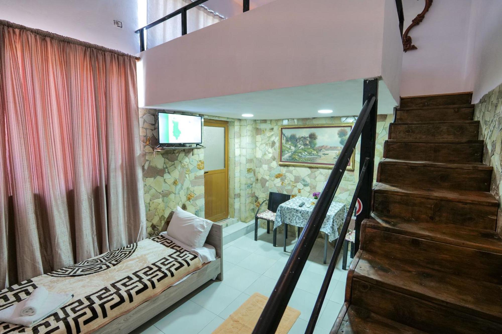 كساميل Garden Villa Lake Side & Glamping المظهر الخارجي الصورة