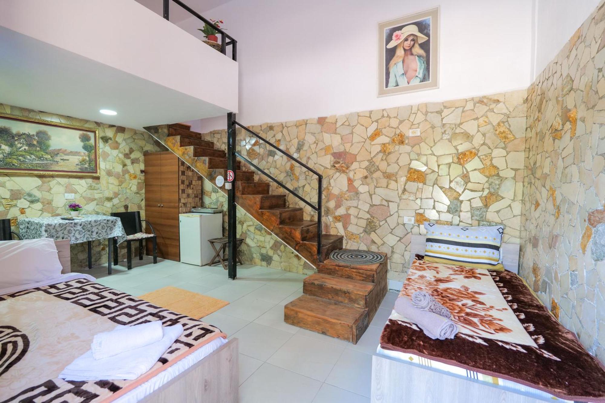كساميل Garden Villa Lake Side & Glamping المظهر الخارجي الصورة