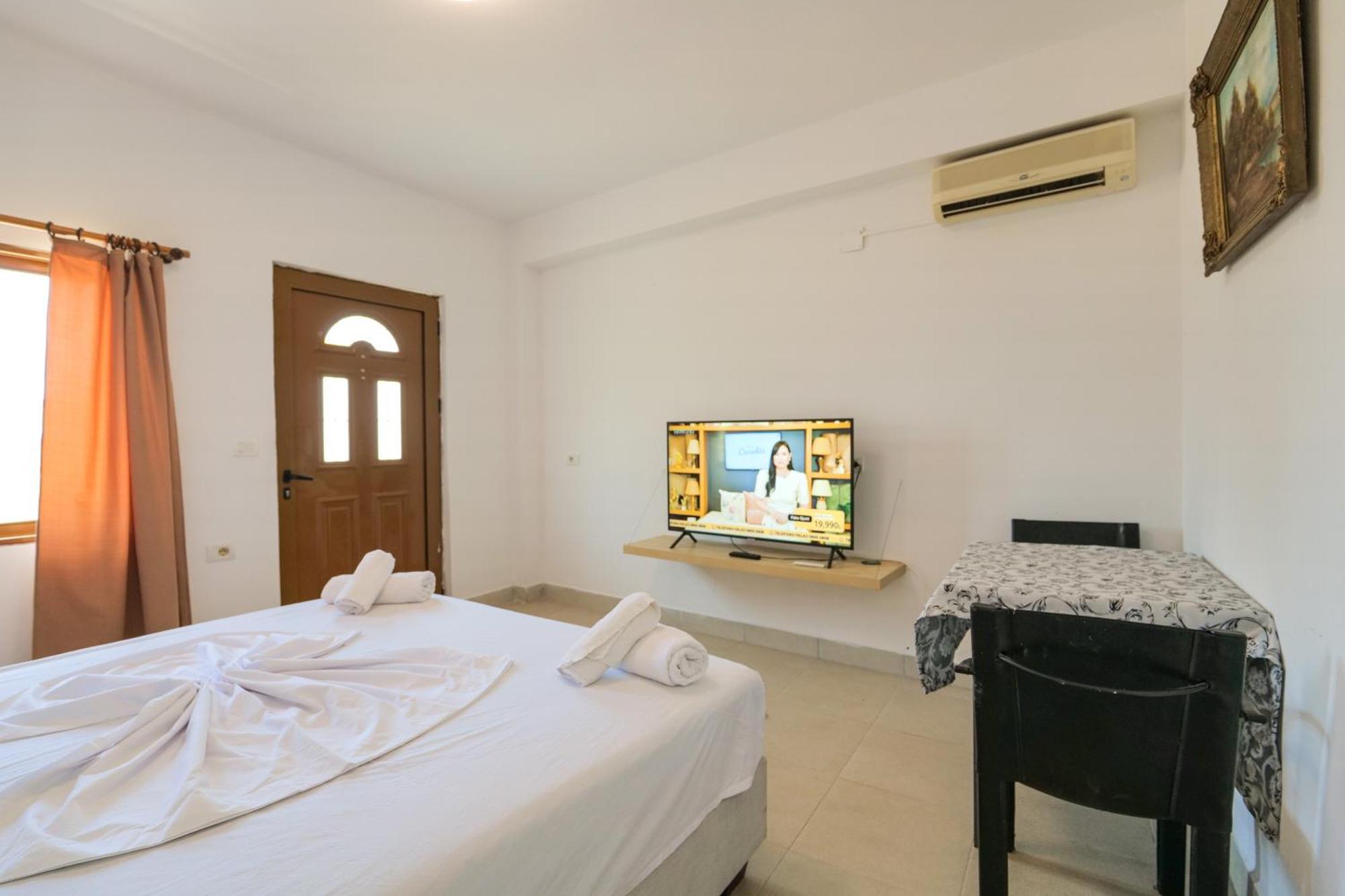 كساميل Garden Villa Lake Side & Glamping المظهر الخارجي الصورة