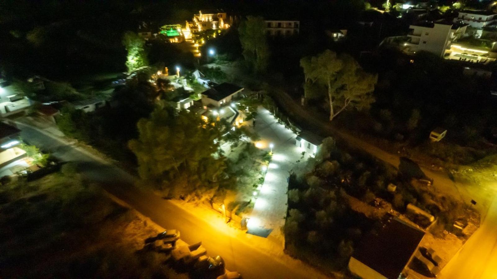 كساميل Garden Villa Lake Side & Glamping المظهر الخارجي الصورة