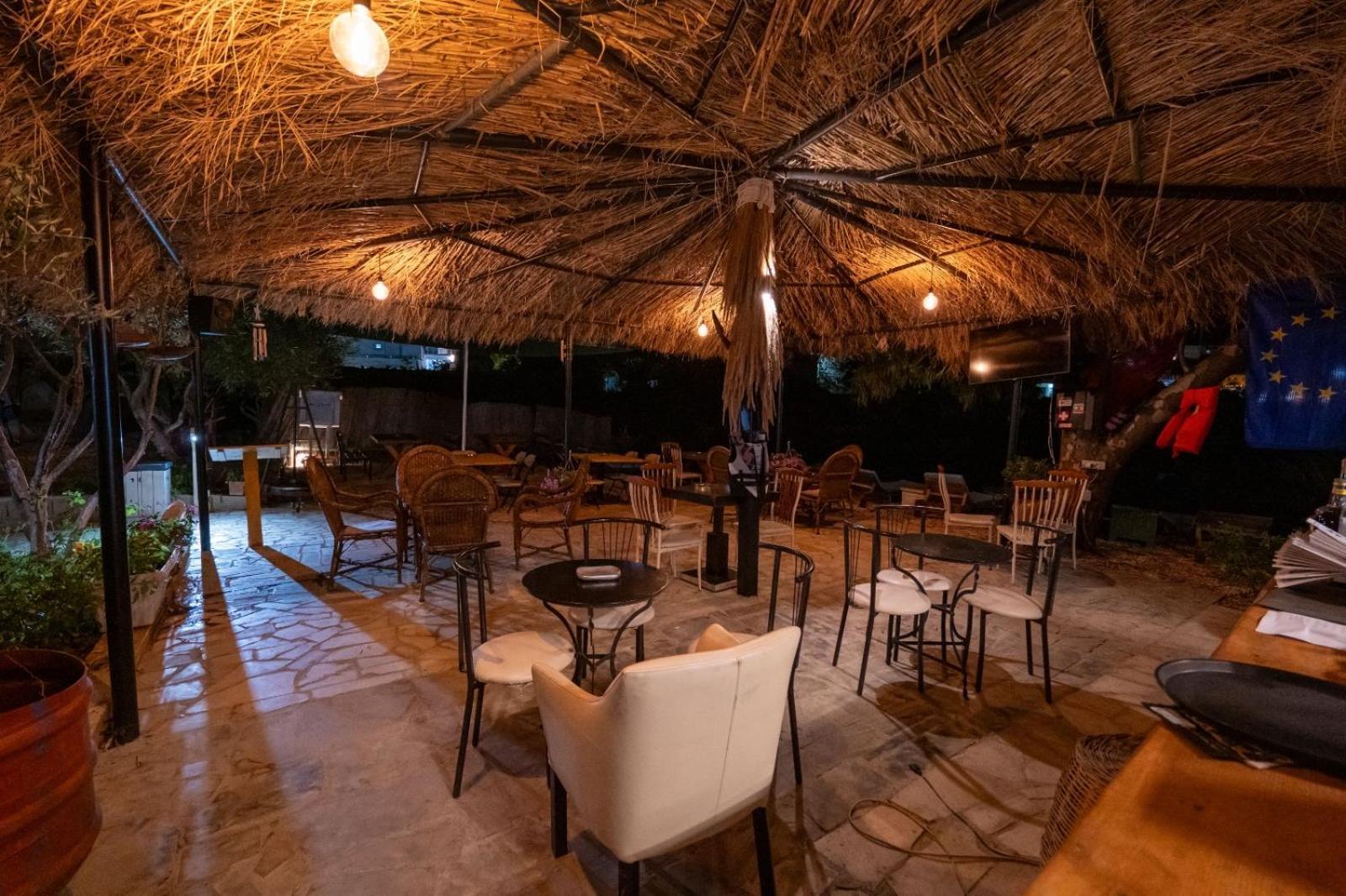 كساميل Garden Villa Lake Side & Glamping المظهر الخارجي الصورة