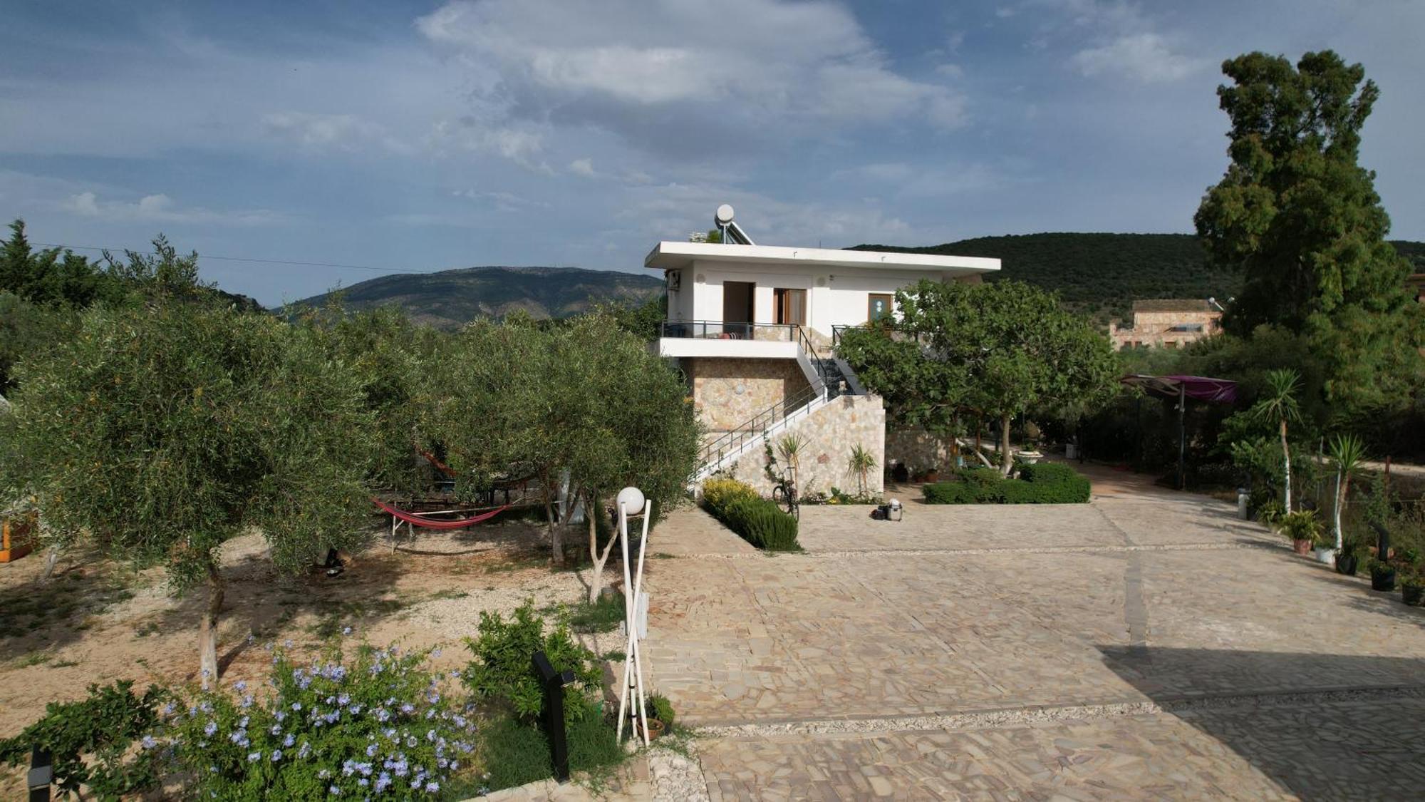 كساميل Garden Villa Lake Side & Glamping المظهر الخارجي الصورة