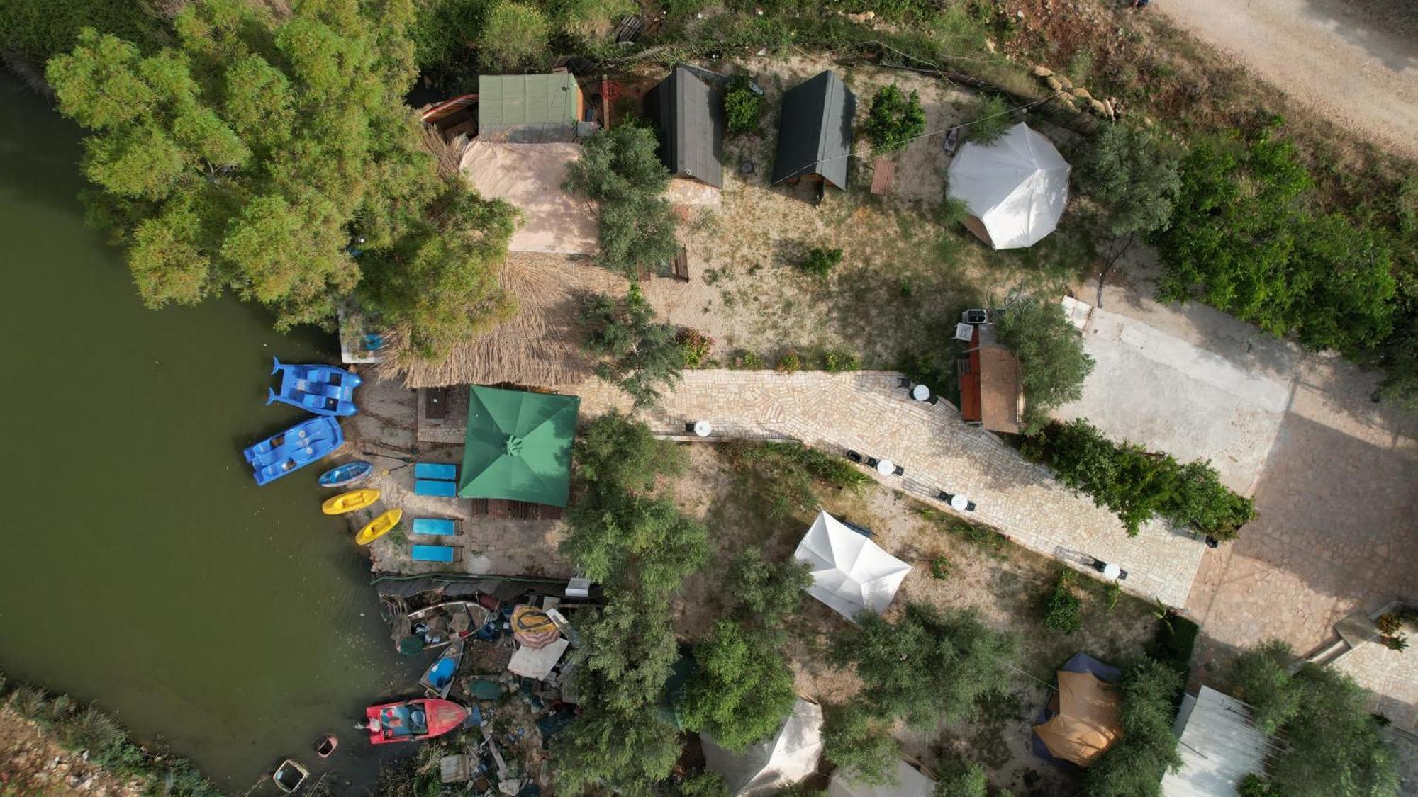 كساميل Garden Villa Lake Side & Glamping المظهر الخارجي الصورة
