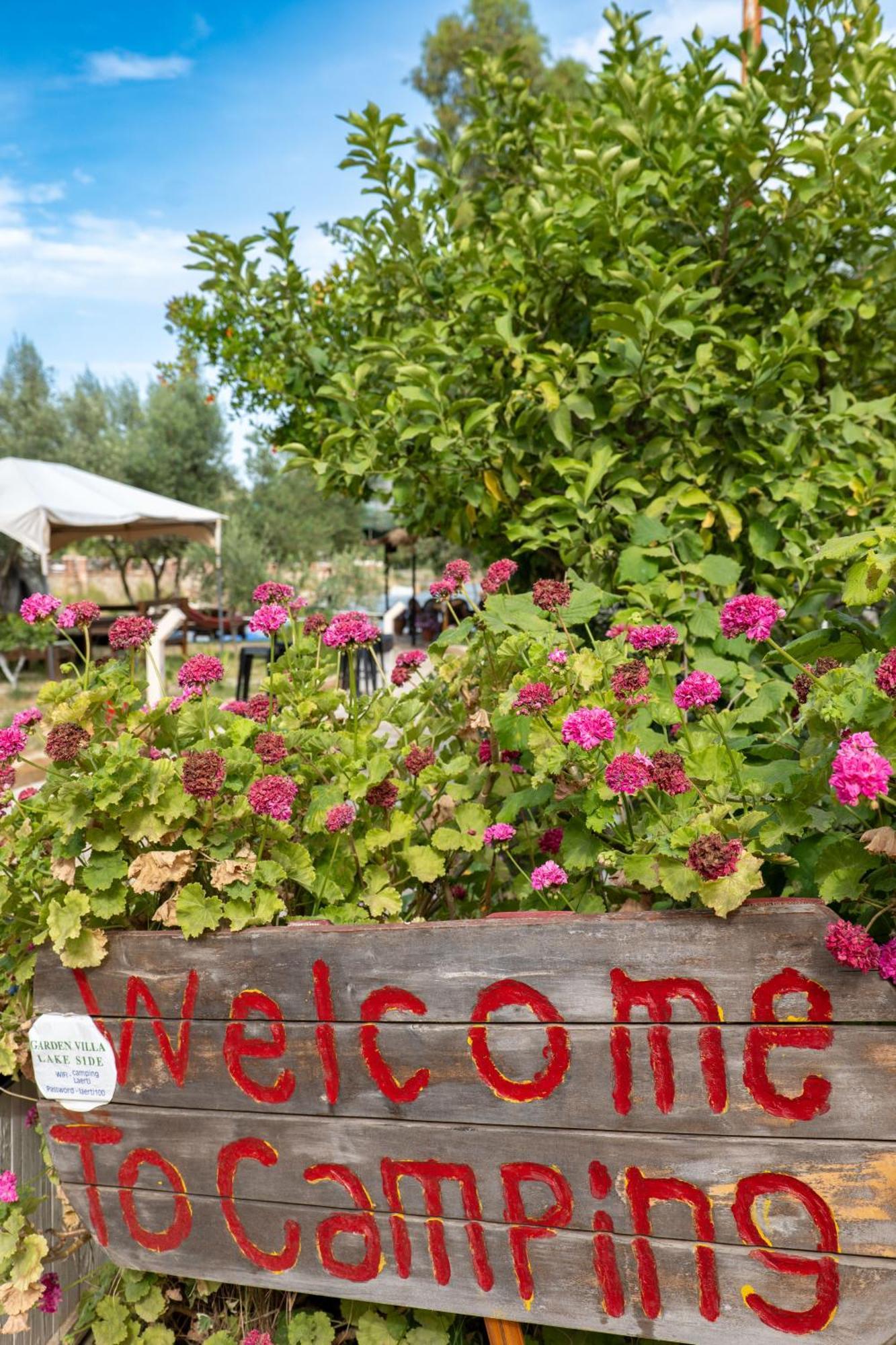 كساميل Garden Villa Lake Side & Glamping المظهر الخارجي الصورة