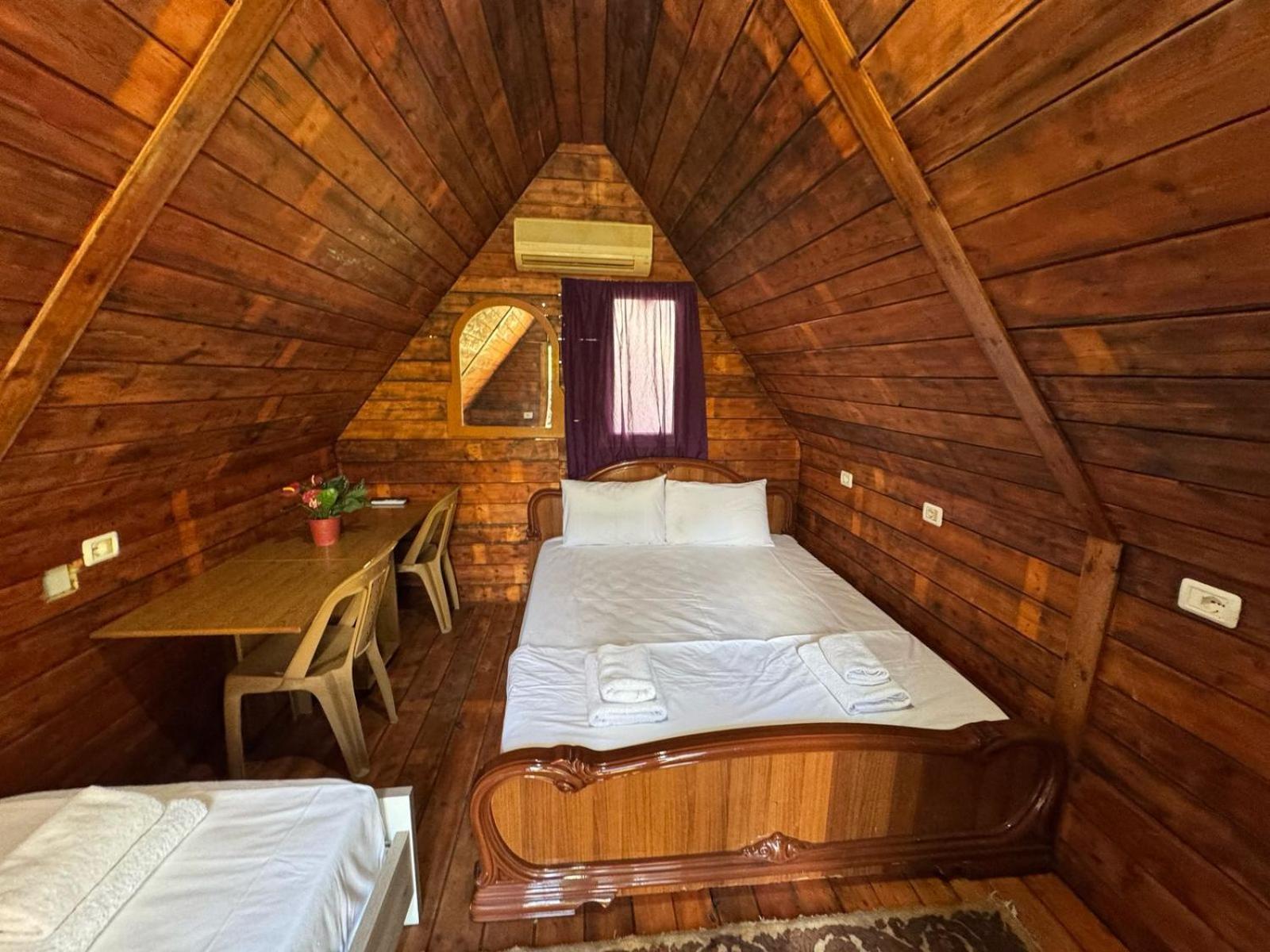 كساميل Garden Villa Lake Side & Glamping المظهر الخارجي الصورة