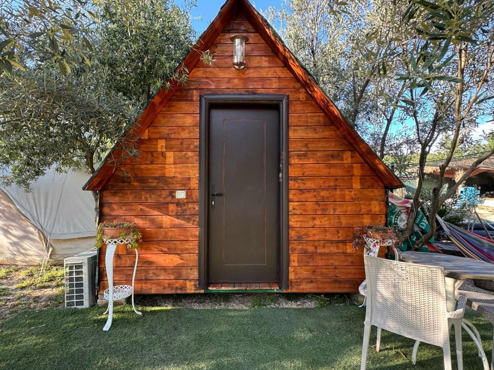 كساميل Garden Villa Lake Side & Glamping المظهر الخارجي الصورة